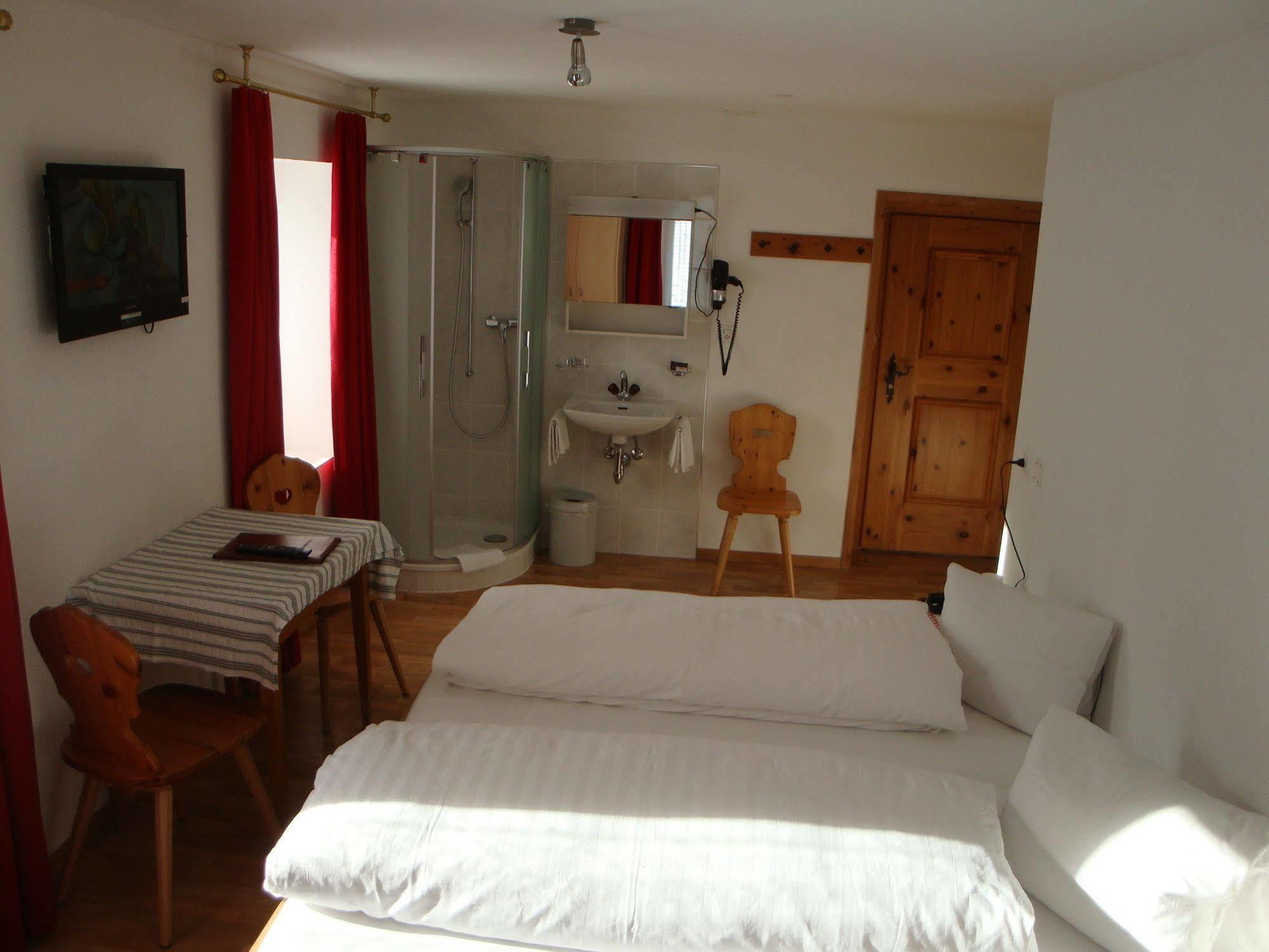 Hotel Acla Filli Zernez Exterior photo